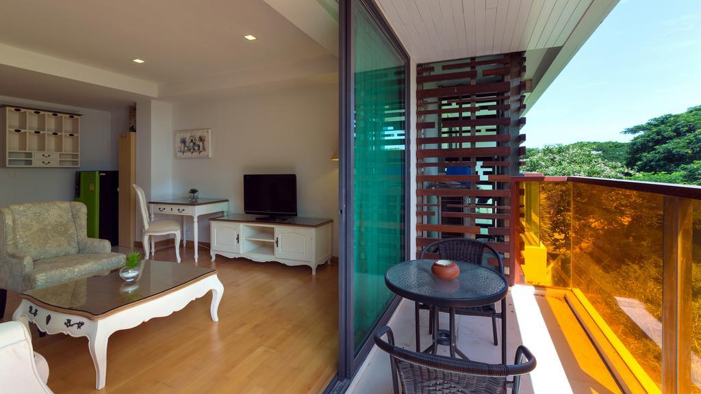 Rocco Hua Hin Beach Seaview Екстериор снимка